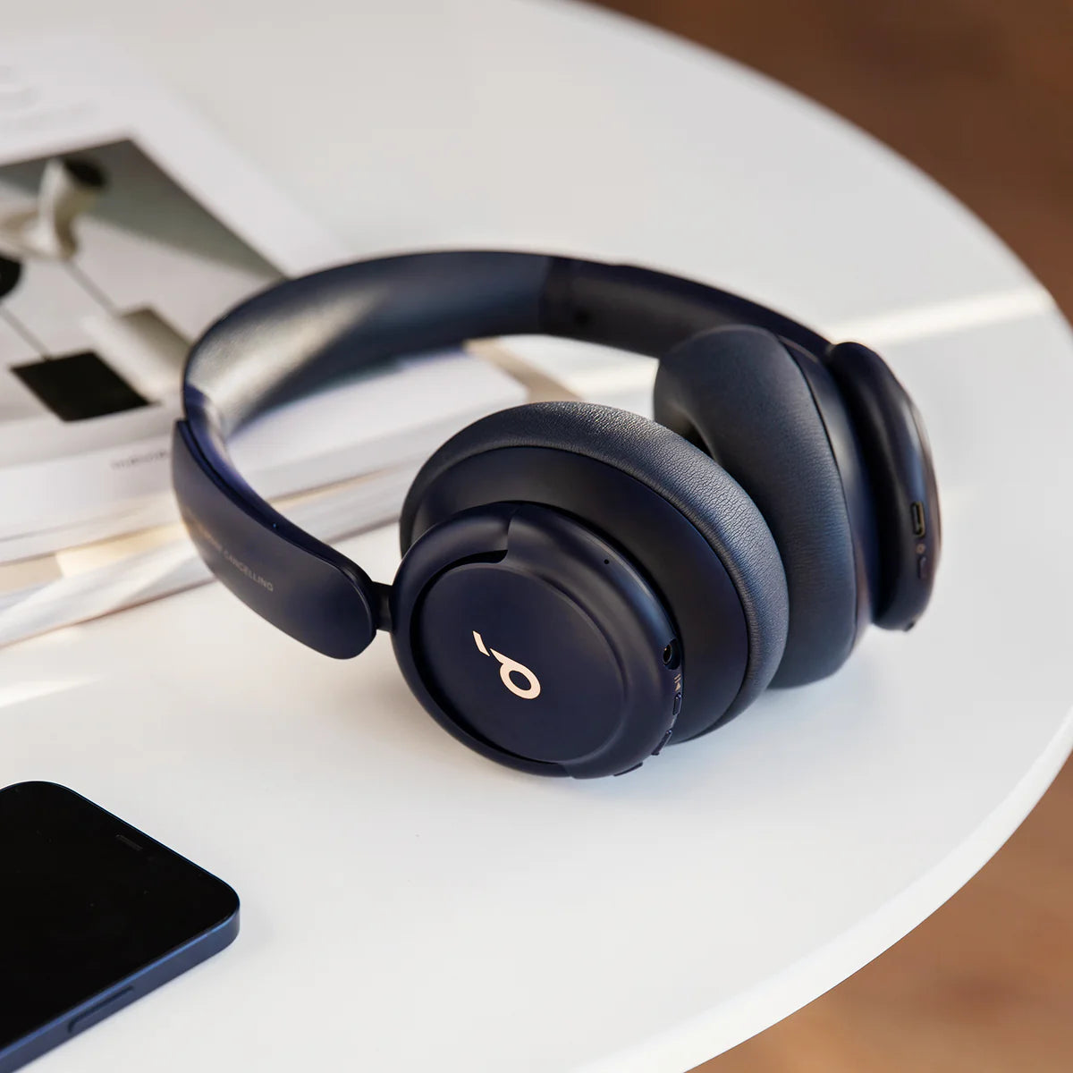 Q30 | Bluetooth Noise Cancelling Headphones